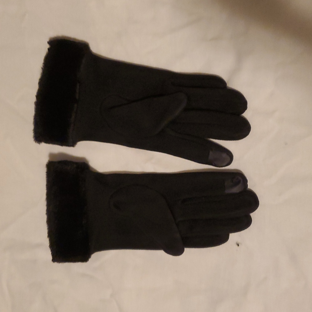NEW Ladies Super Soft Touch Screen Cuffed Gloves in Black Size M NWOT